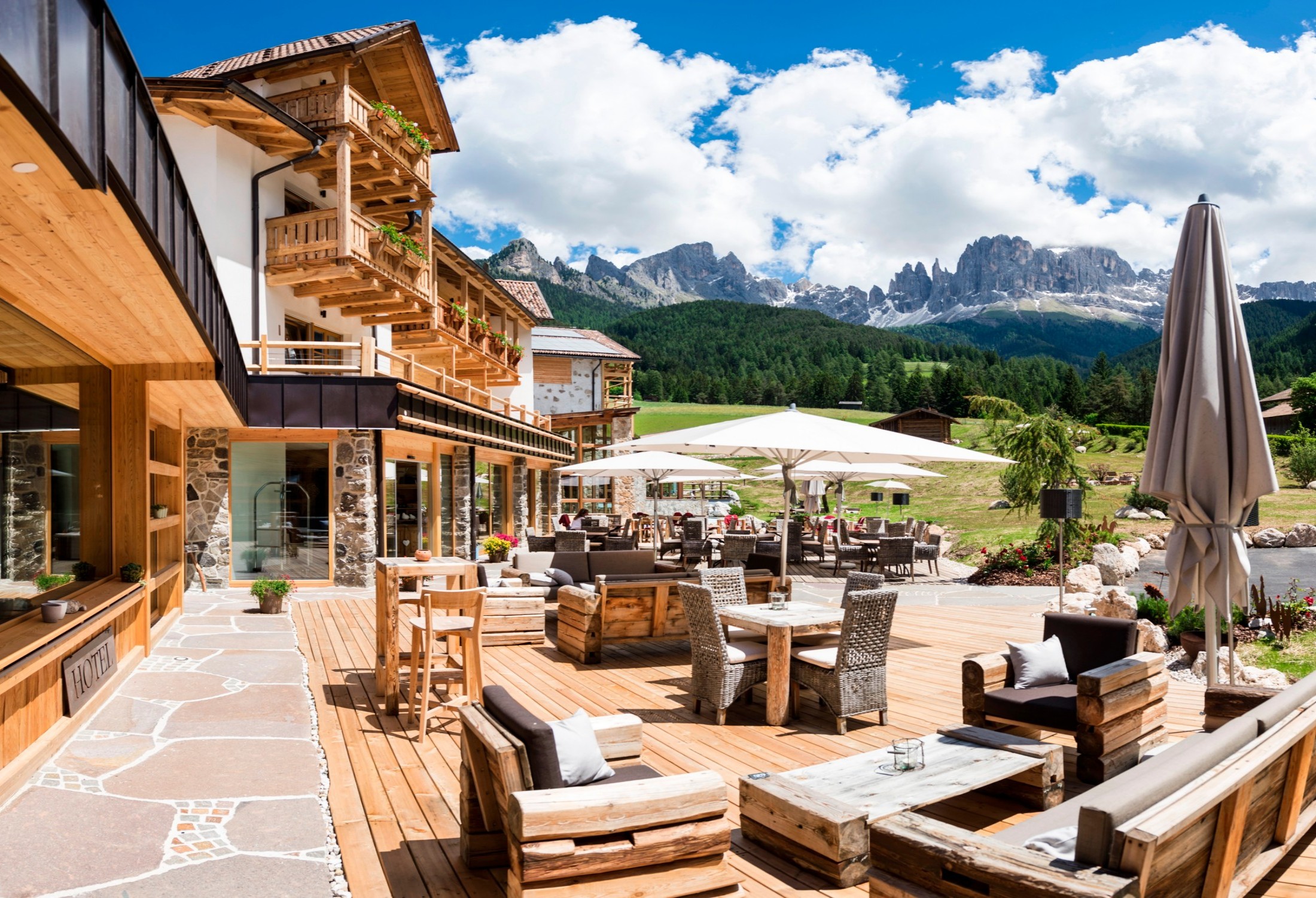 B&B resort and hotel custom furniture factory J...