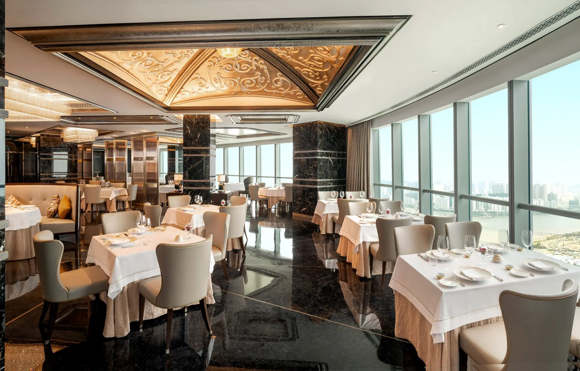 Simple and fast hotel designer room restaurant furniture J-384