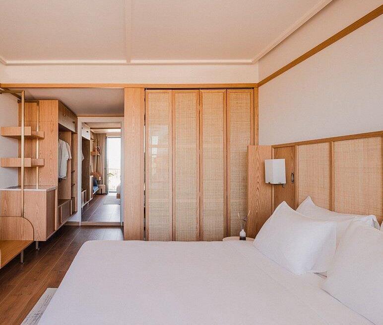 Customized Resort Hotel Room Furniture Set GD21