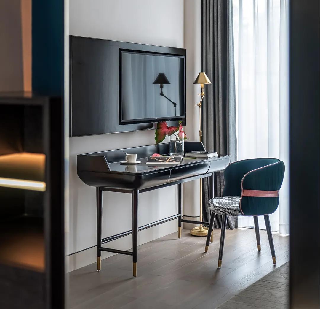Furniture Wholesaler for Hotels GD82