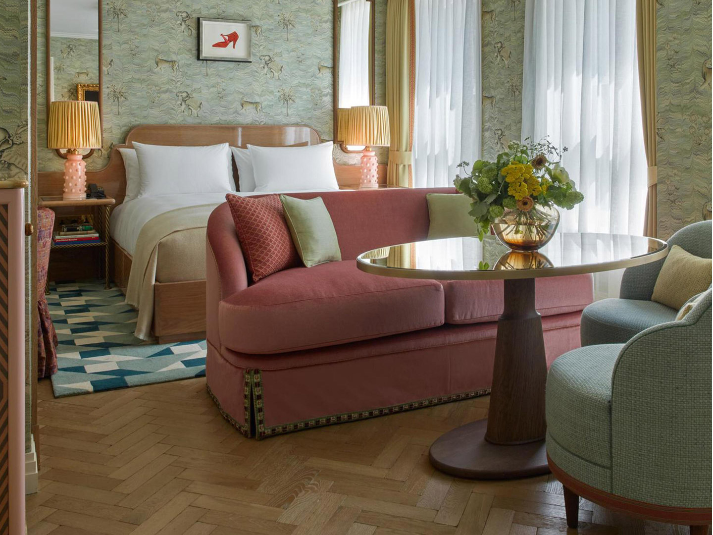 Furniture manufacturing factory in London hotel furniture  GD557