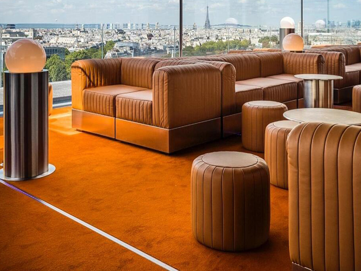 Customized furniture set for the guest rooms of the Paris Art Hotel  GD753