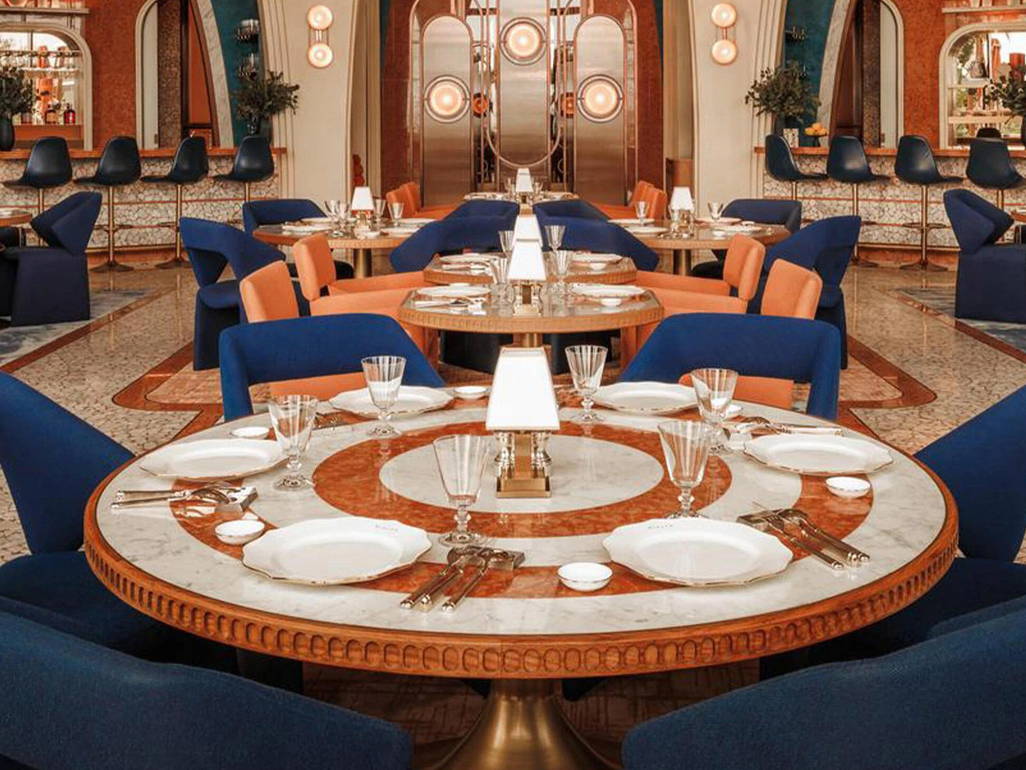 Customized Furniture for Burj Al Arab Hotel in ...