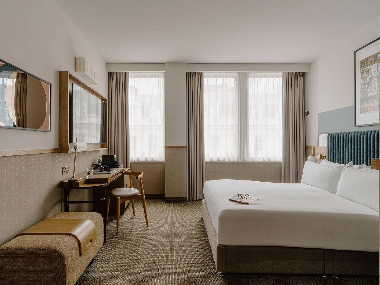 Vintage-style hotel design in Memphis London GD777