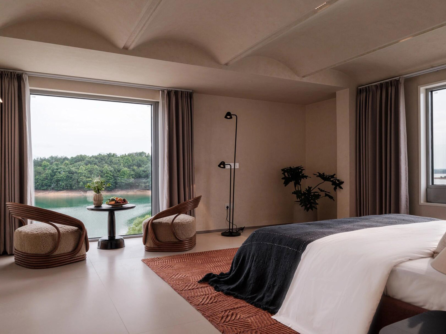 Furniture Production Factory Customization of Complete Hotel Furniture Sets GD202