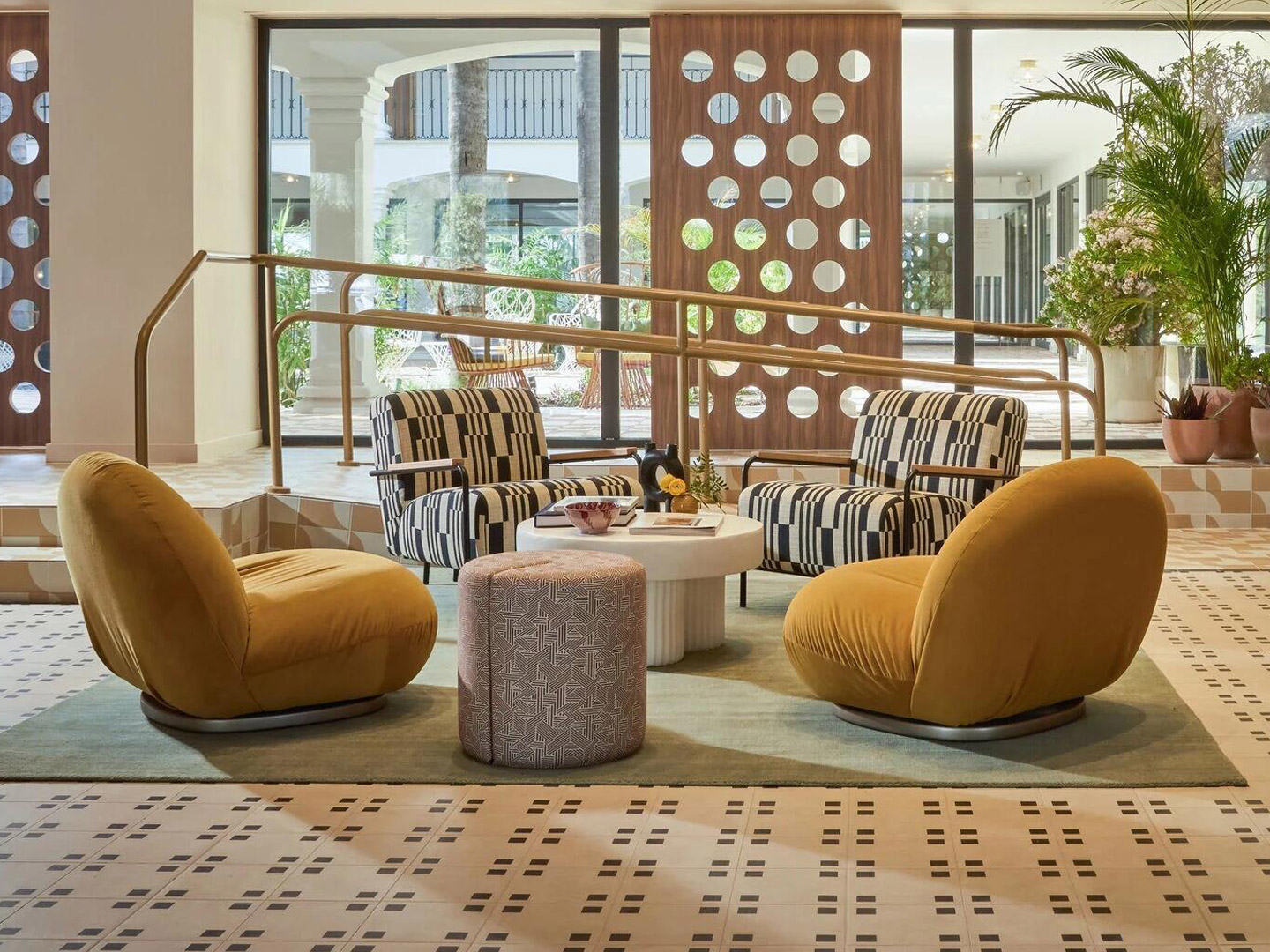 Spanish hotel interior design and custom hotel furniture GD612