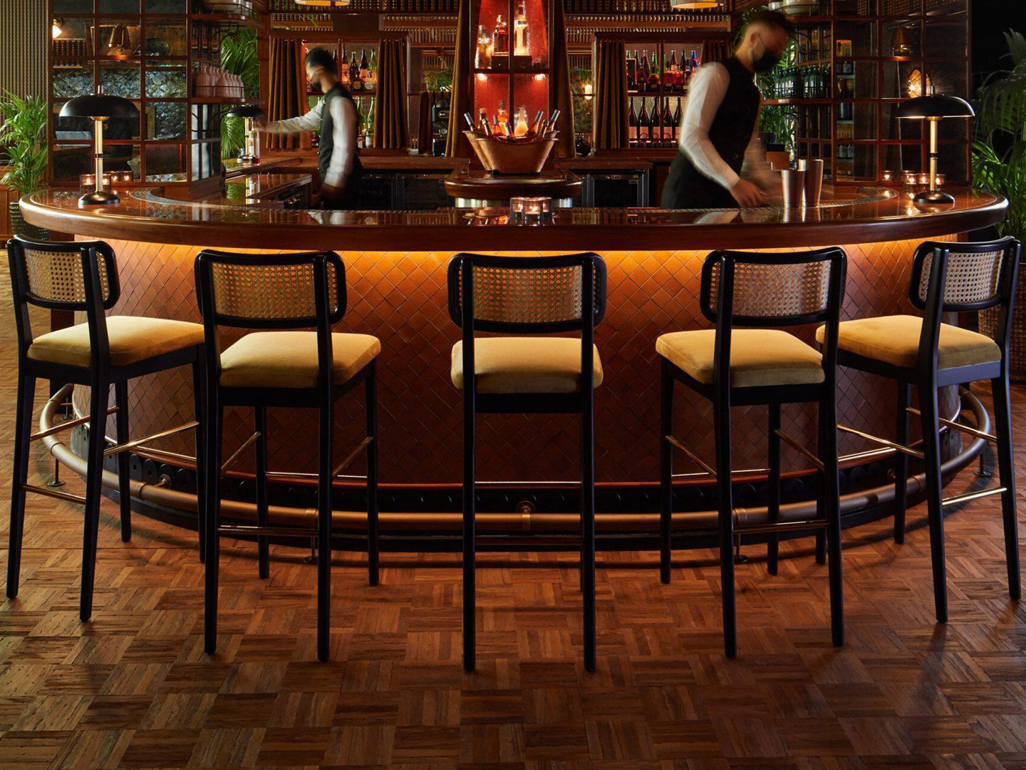 Dubai London Restaurant Design Studio Furniture Cases GD622