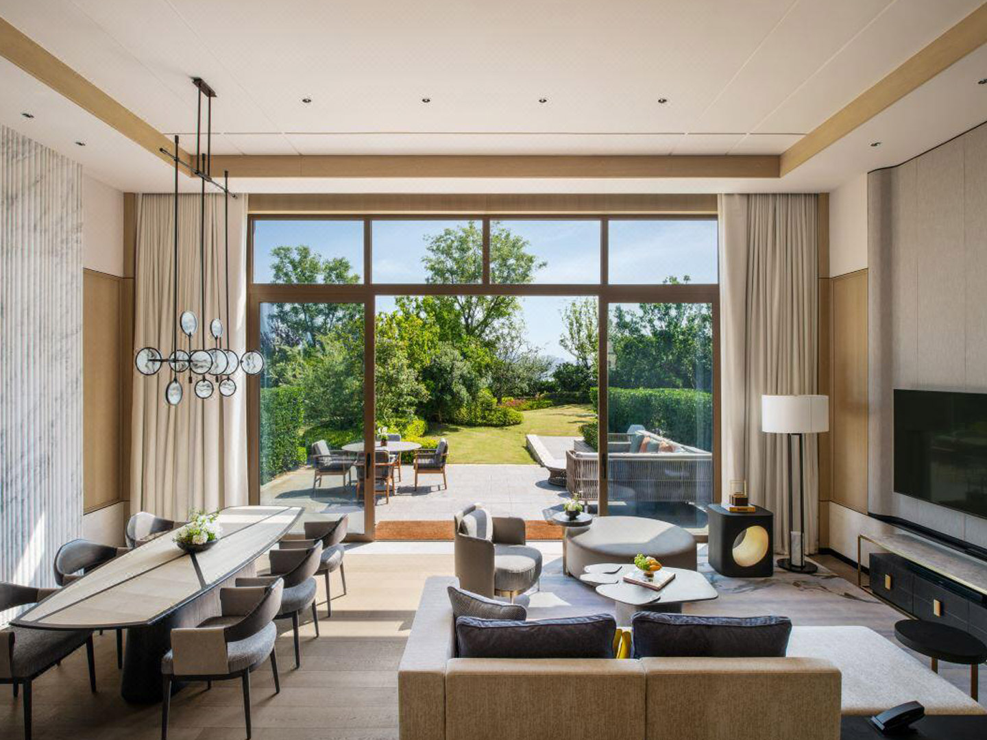Custom furniture factory Hotel engineering furn...
