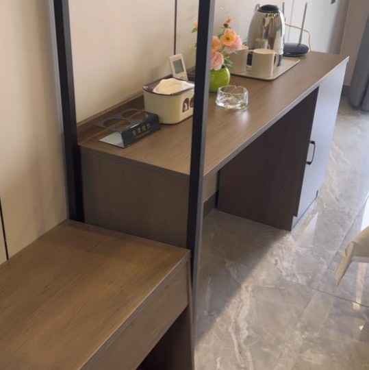 Custom-made high-end hotel-style apartment furniture G85