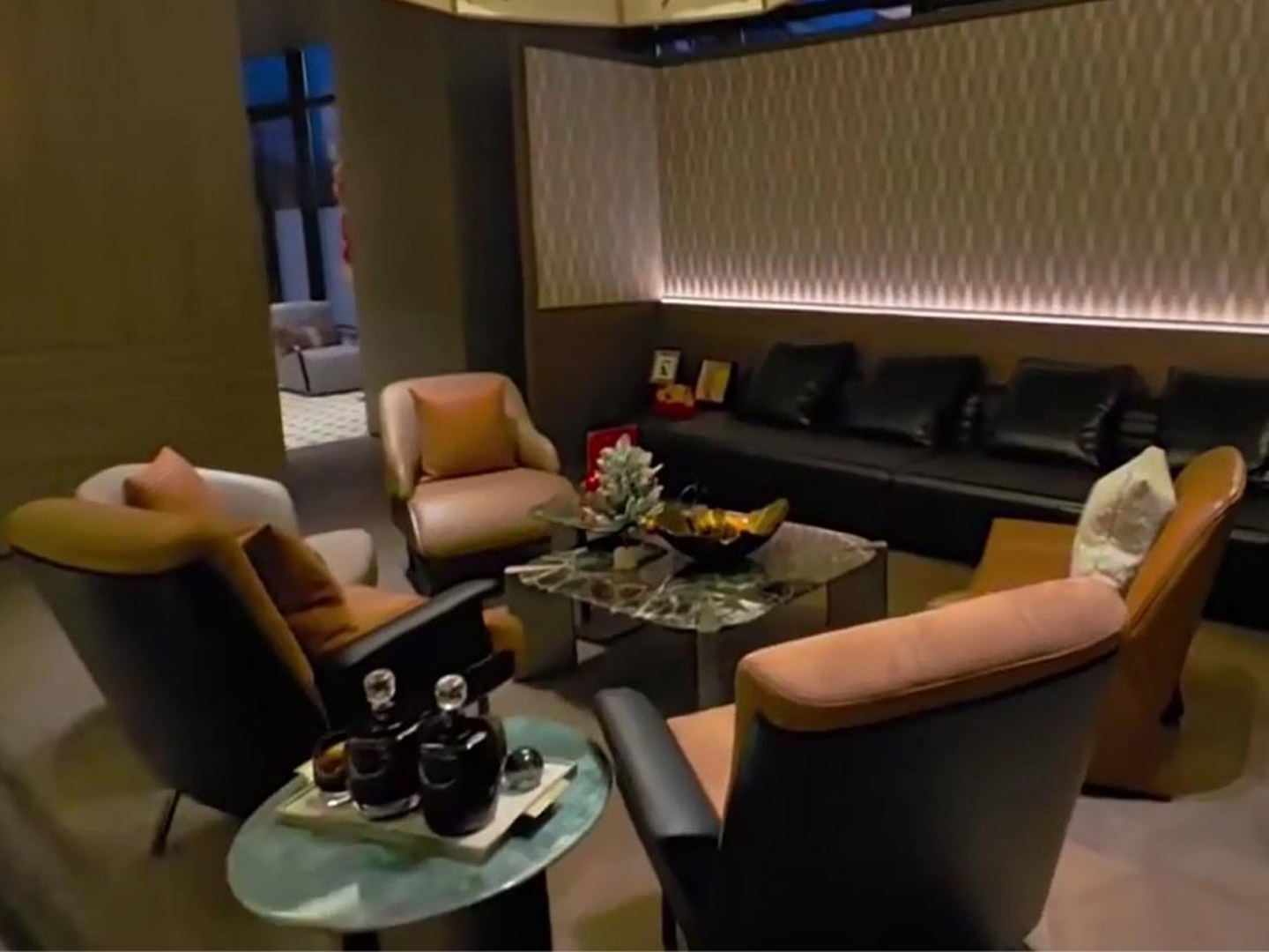 Customized furniture for hotel apartments G36