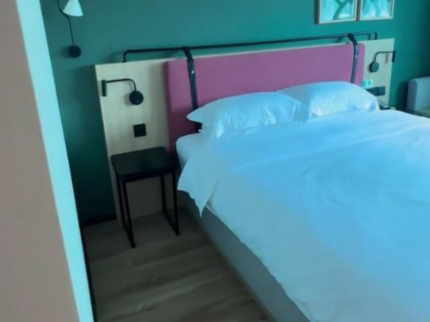 Customized subway hotel-style apartment furniture G48