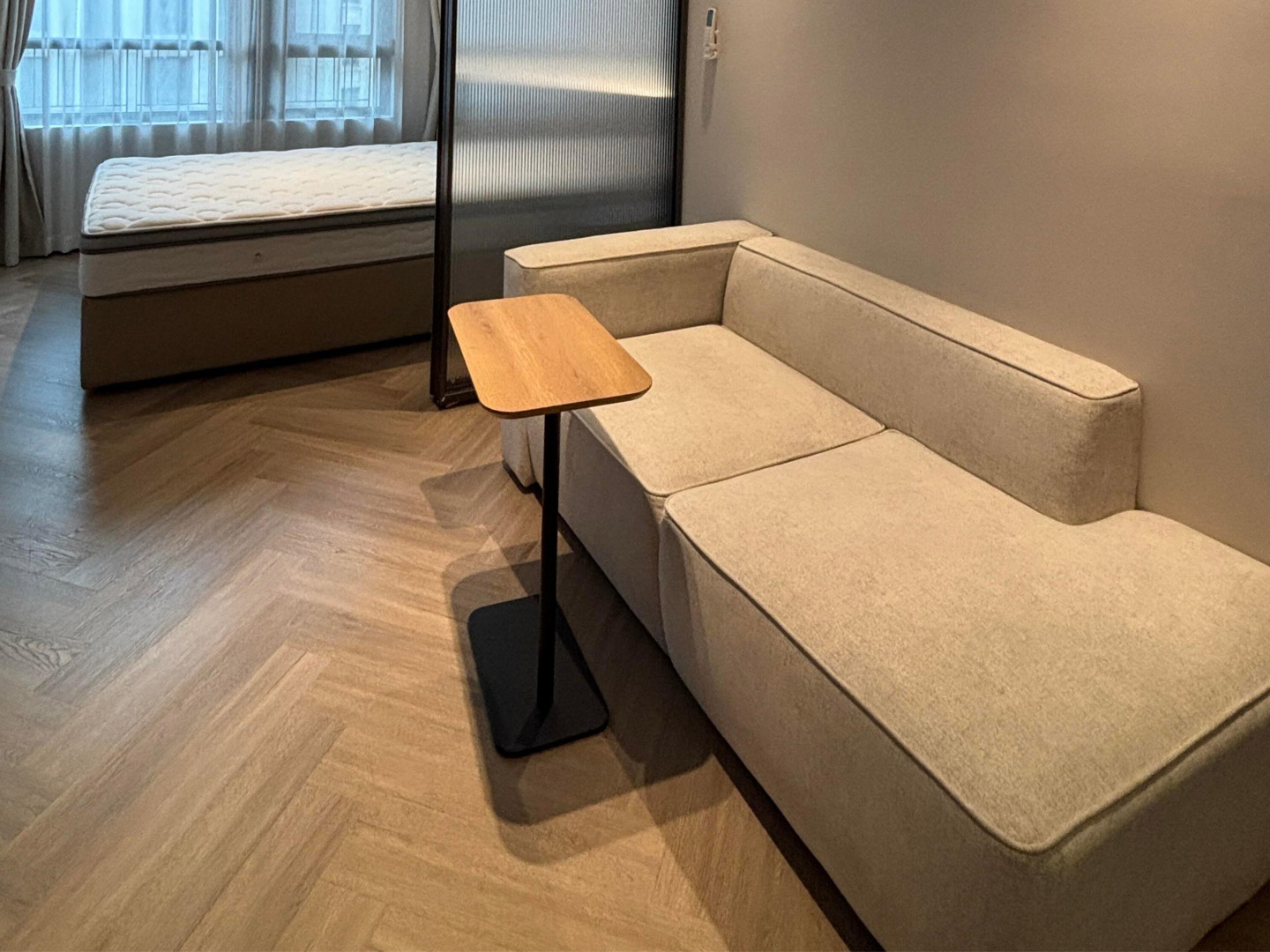 Modern minimalist style apartment rental furniture supplier G80