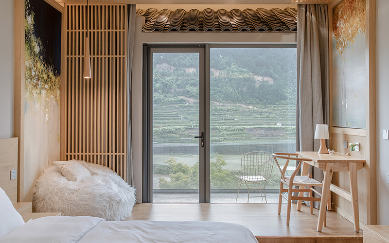 Luxury Bedroom Furniture Set Resort Customized Furniture
