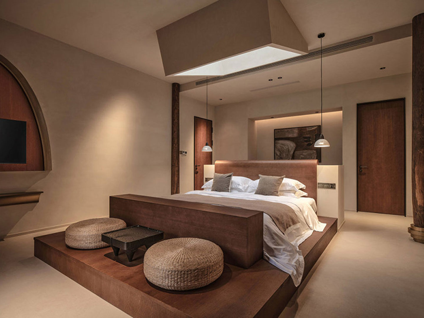 bed F-008 (2).jpg
