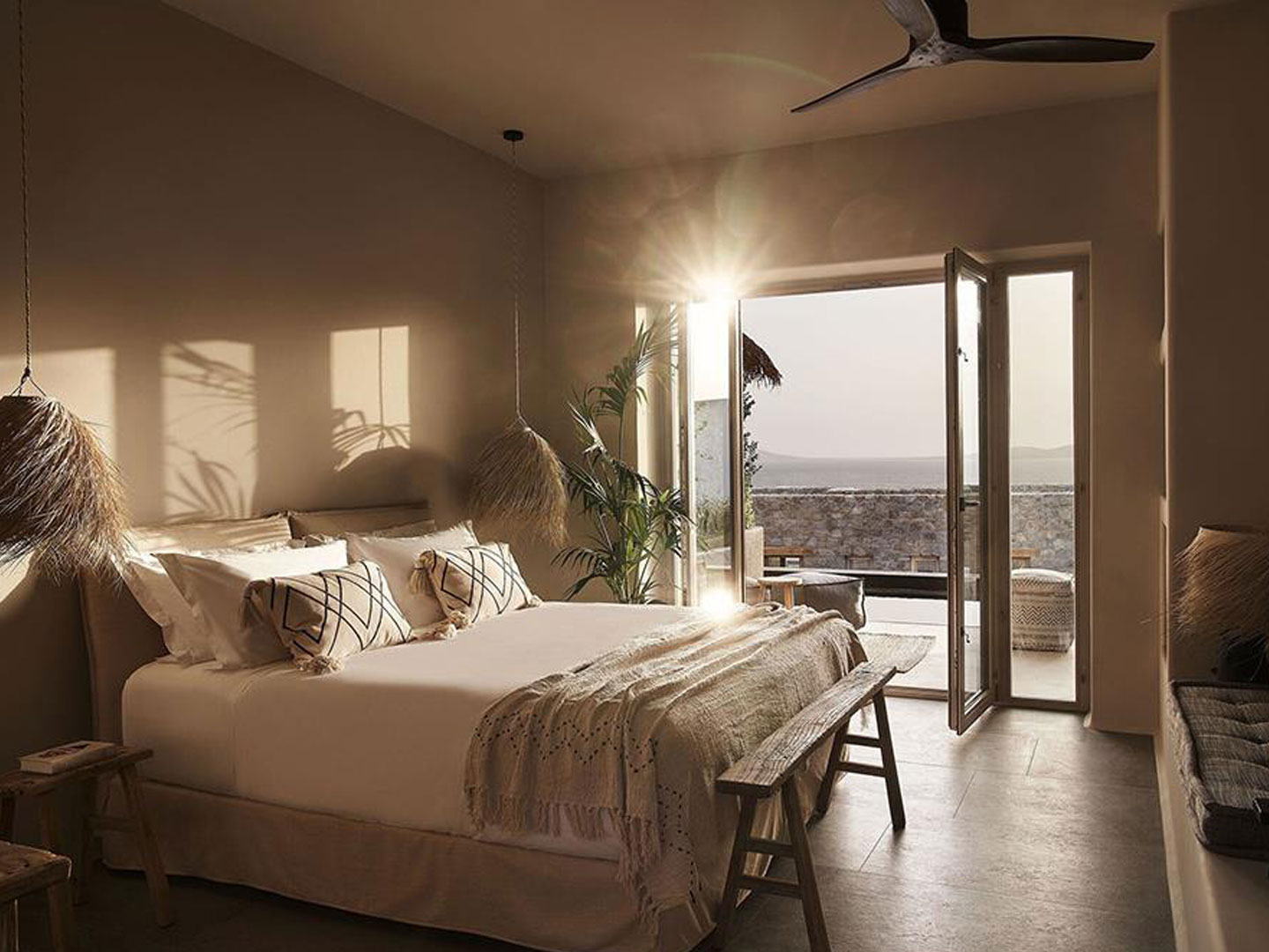 Luxury bedroom furniture villa hotel design custom bed F-059