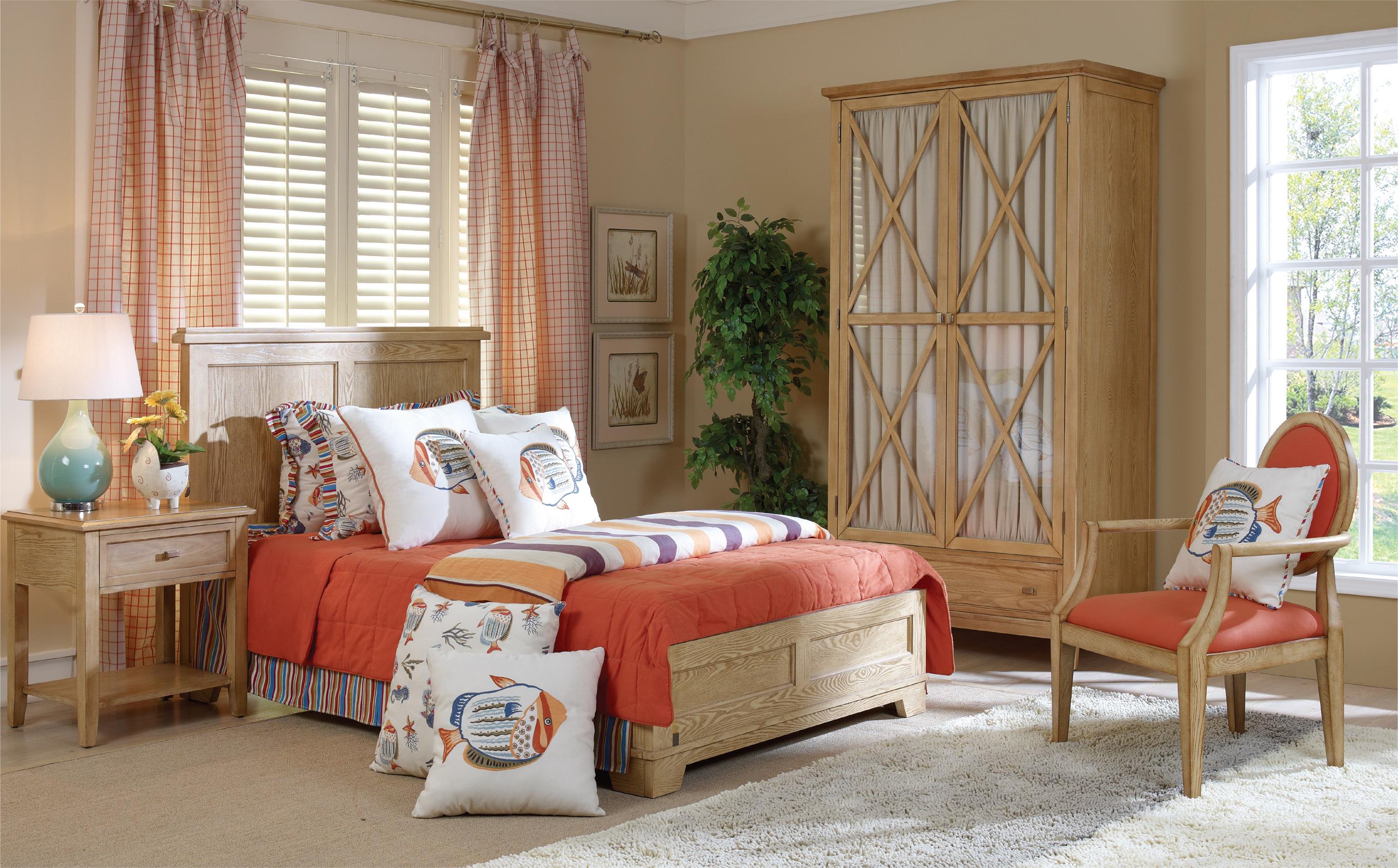 Luxurious solid wood double bed B078
