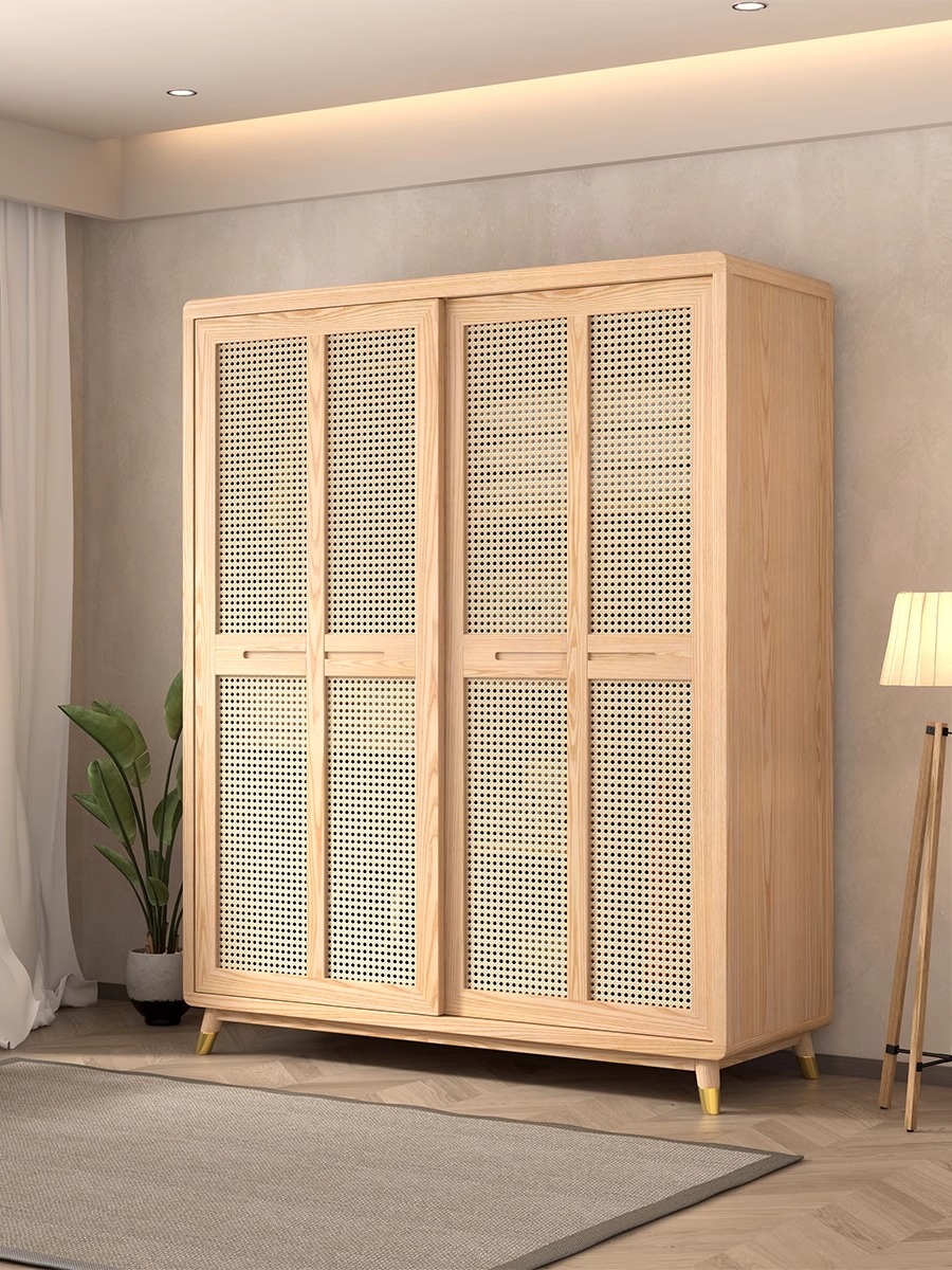 Natural log bedroom wardrobe F147