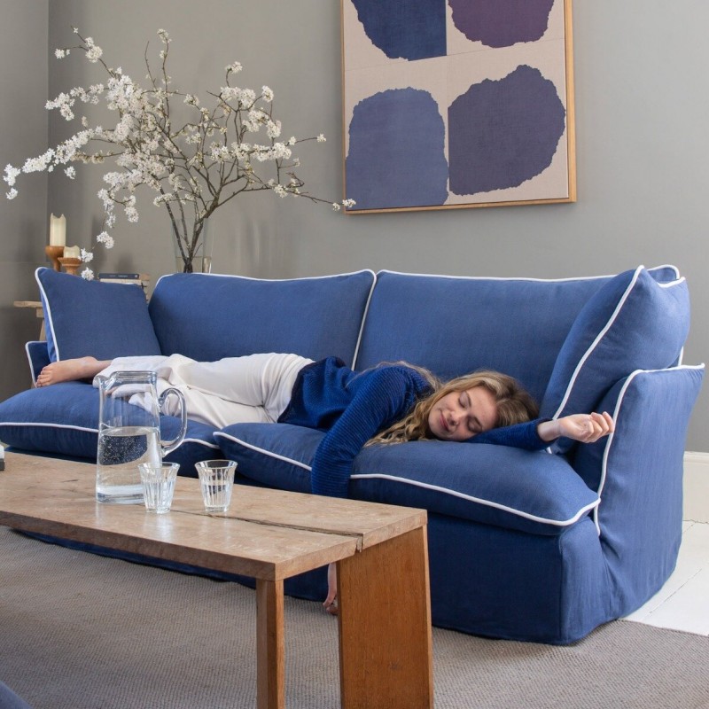Modern simple fabric sofa F217