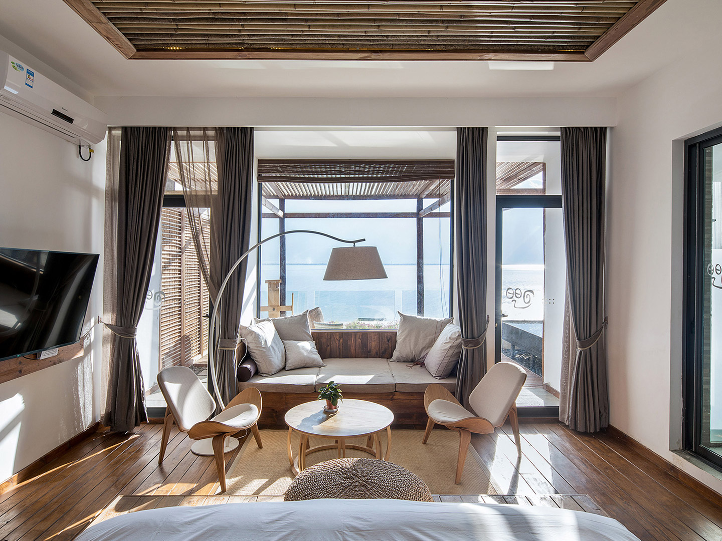 Modern light luxury hotel custom villa designer furniture J-087