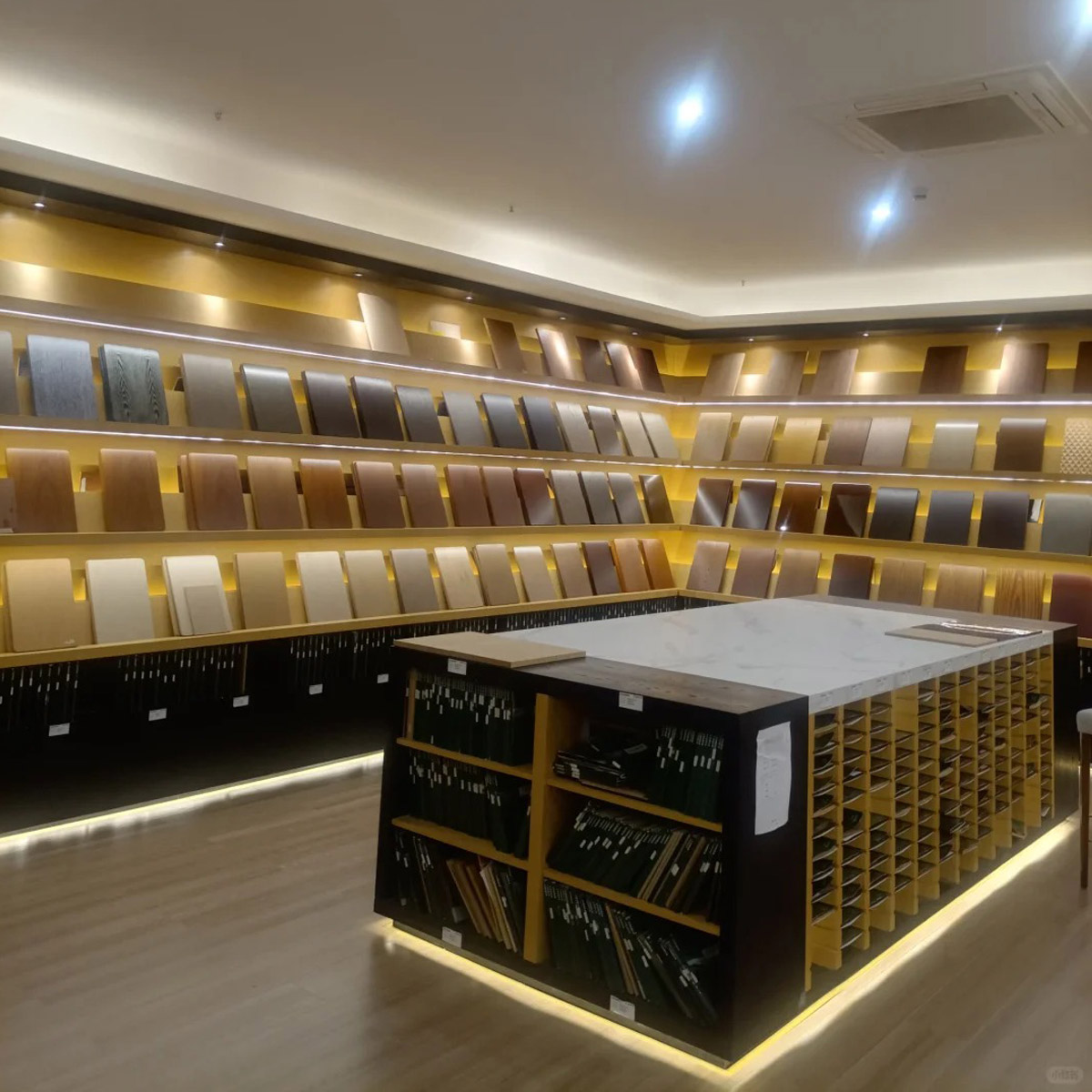 Custom Furniture Factory Color Plate Cente...