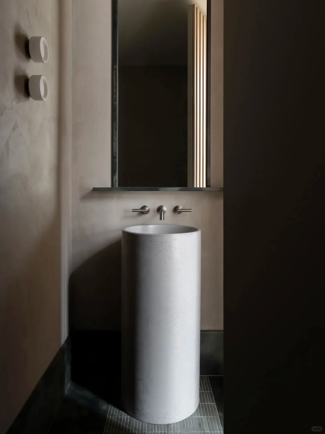 Aesthetic Elevation | Simone Haag’s Medieval Home in Margate