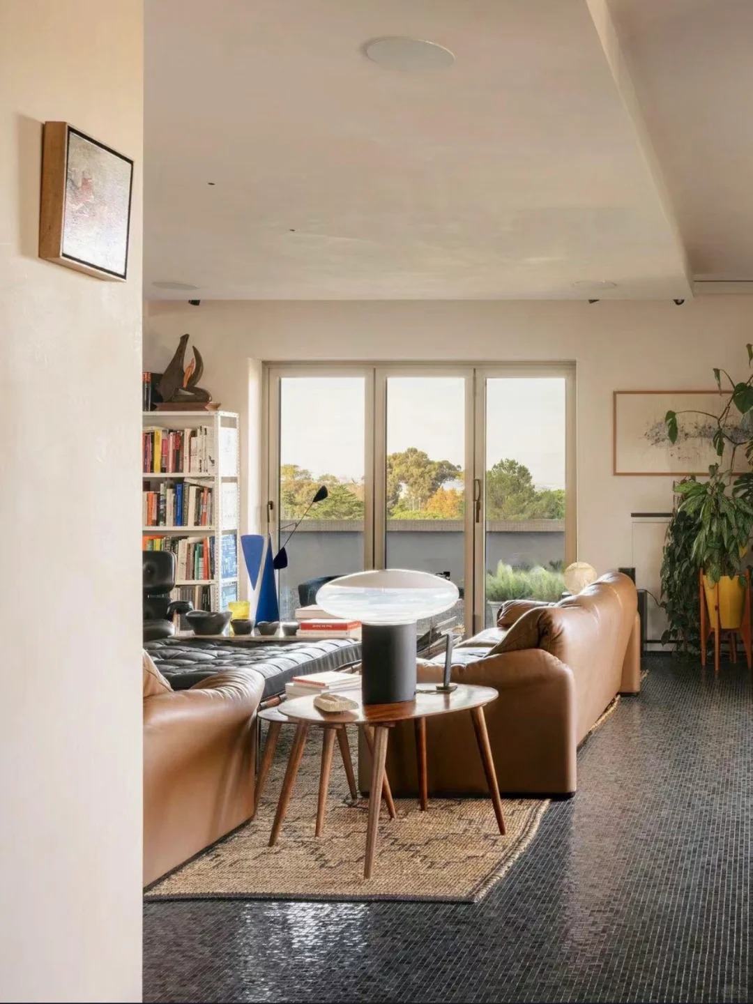 Inspiration | Restelo Renovated Apartment in Lisbon, Portugal