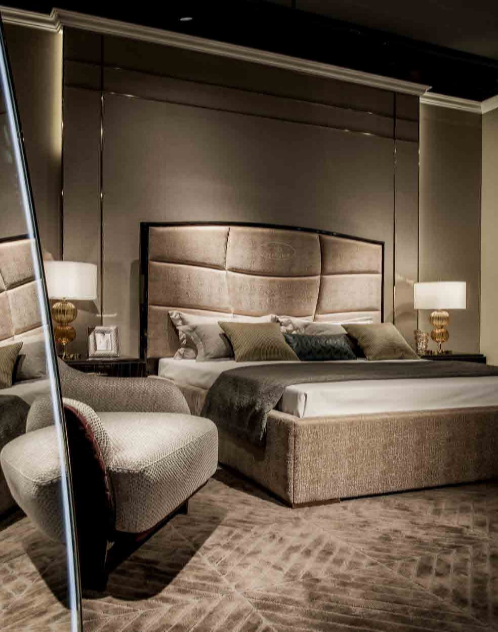 Italian style bedroom double bed real shot H527