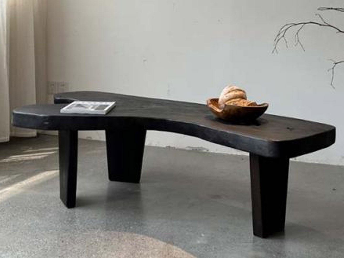 Simple custom homestay resort coffee table Q-318