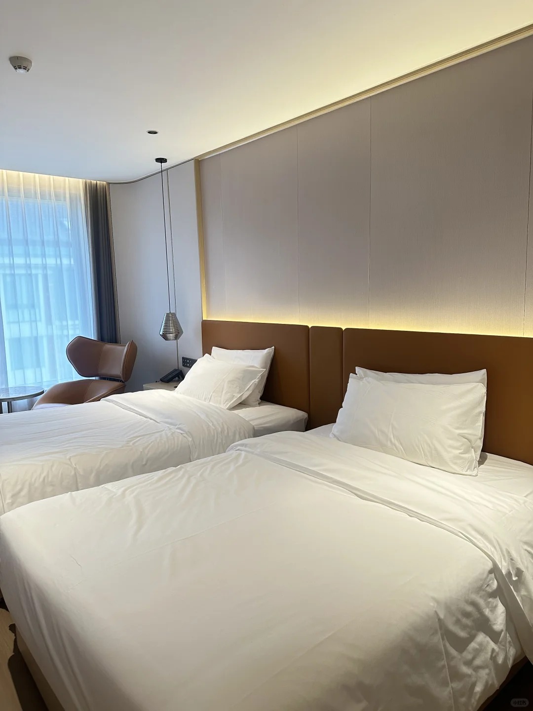 The layout of the express hotel rooms...