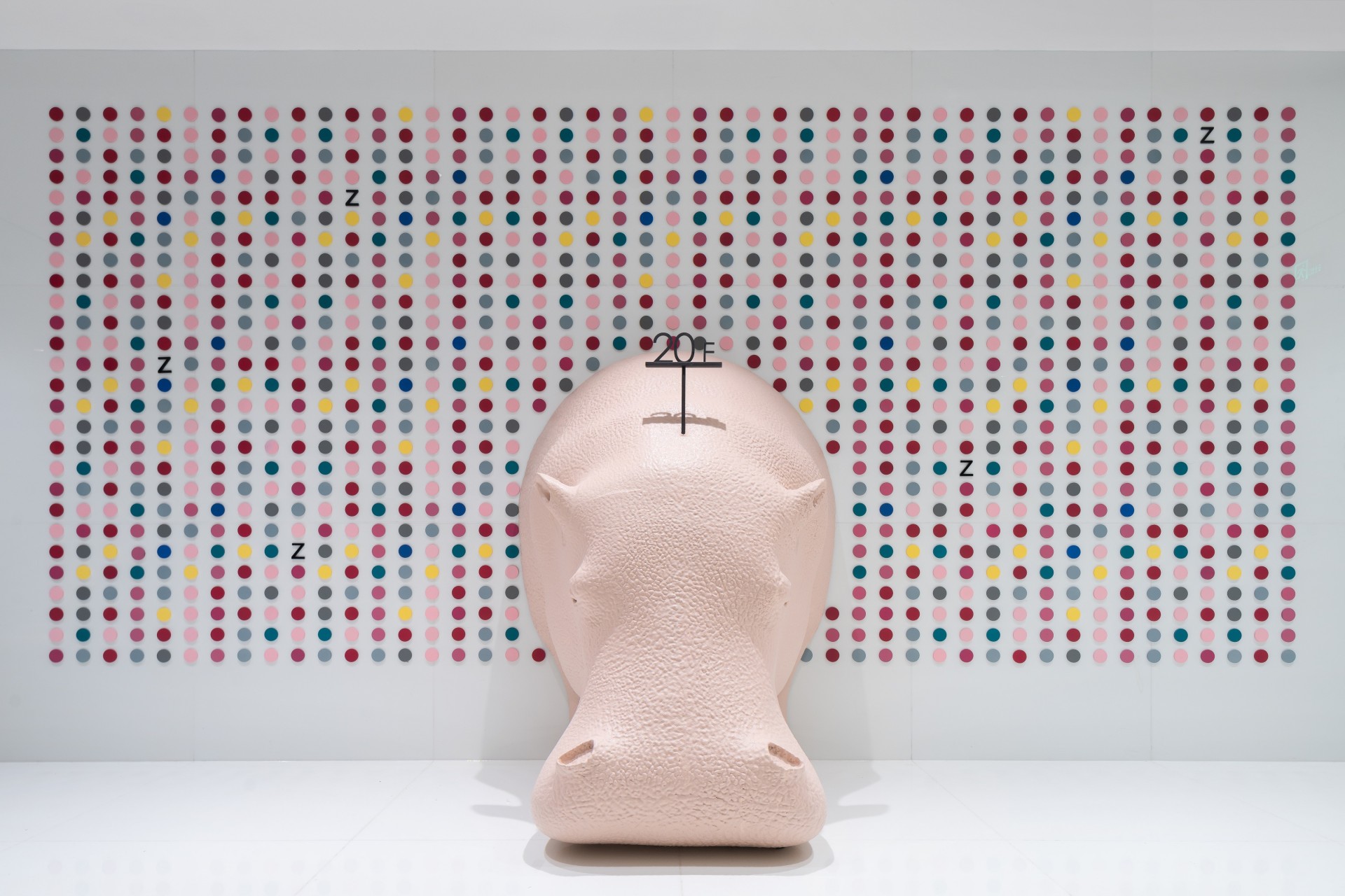 Fashion Art Theme Holiday Hotel Case