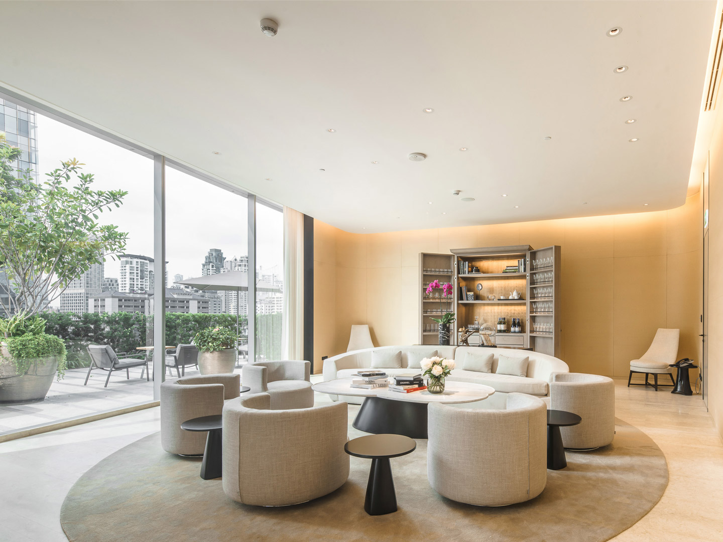 Modern high-end project Italian custom hotel furniture J-289