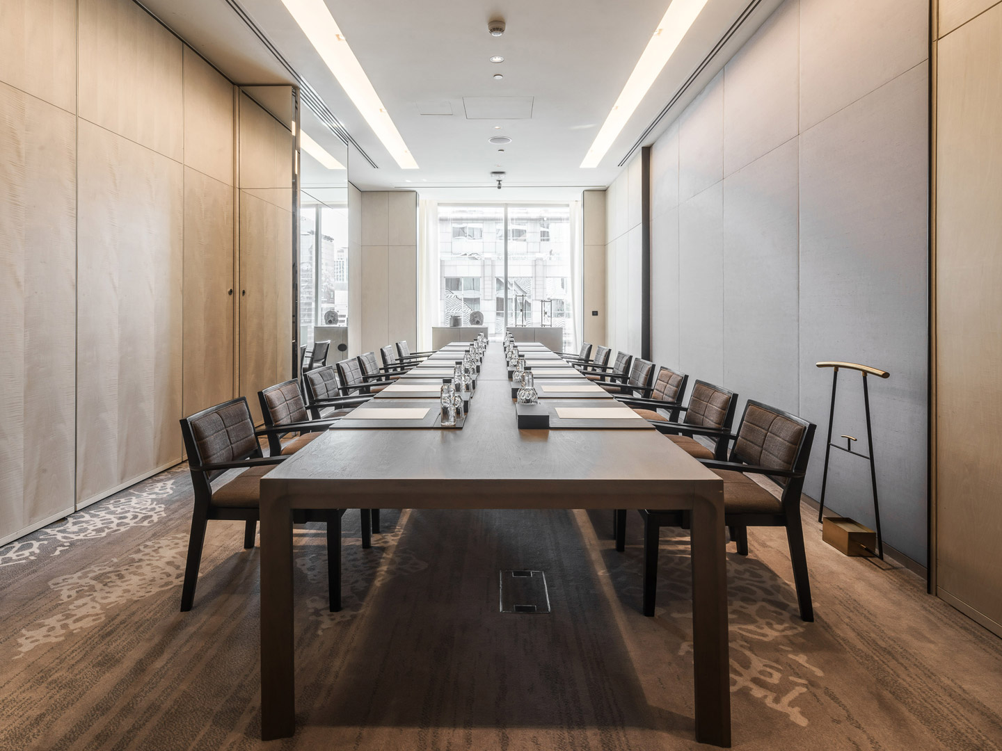 Modern high-end project Italian custom hotel furniture J-289