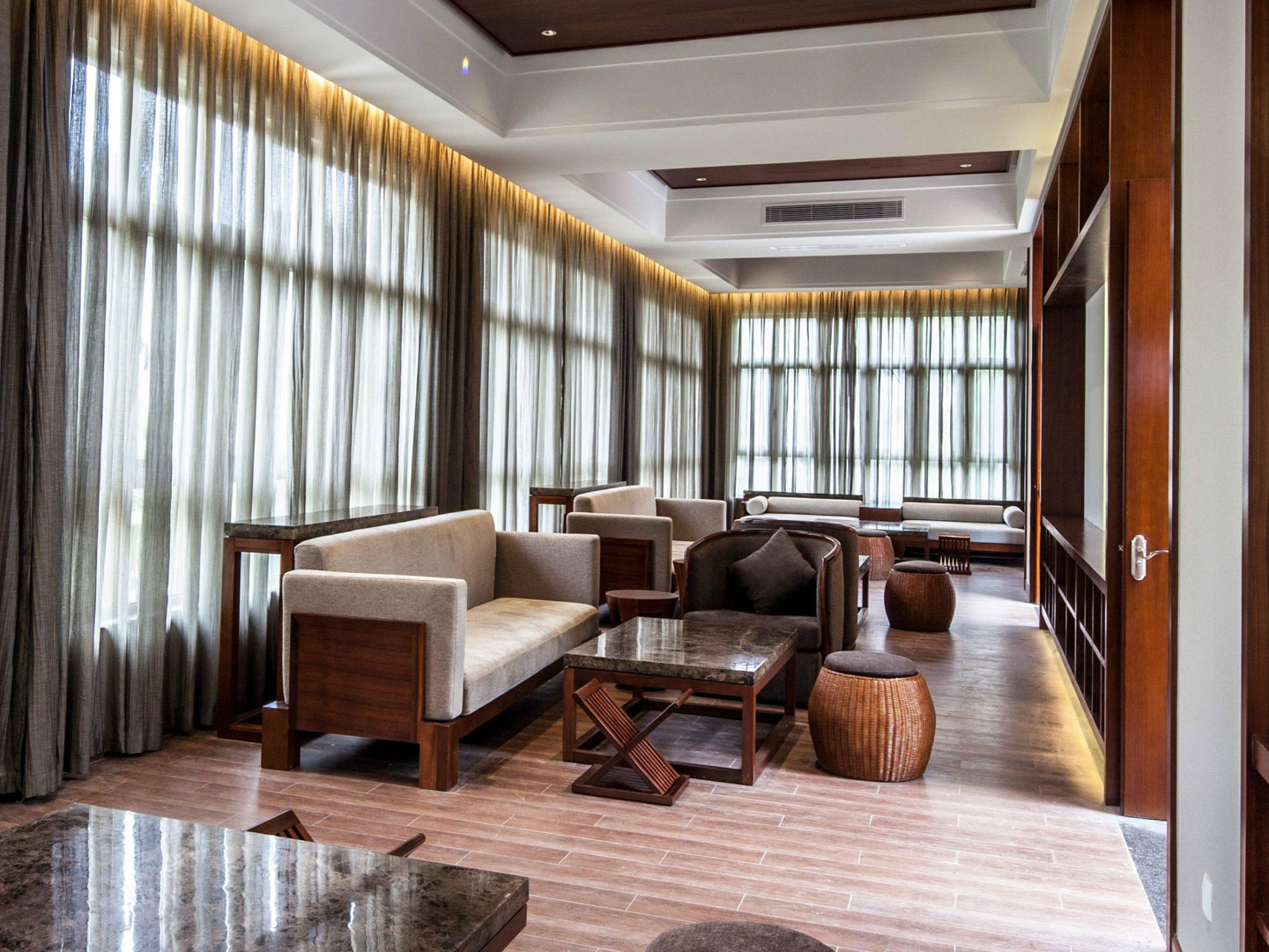 SOFA 主图框架(2)-2.jpg
