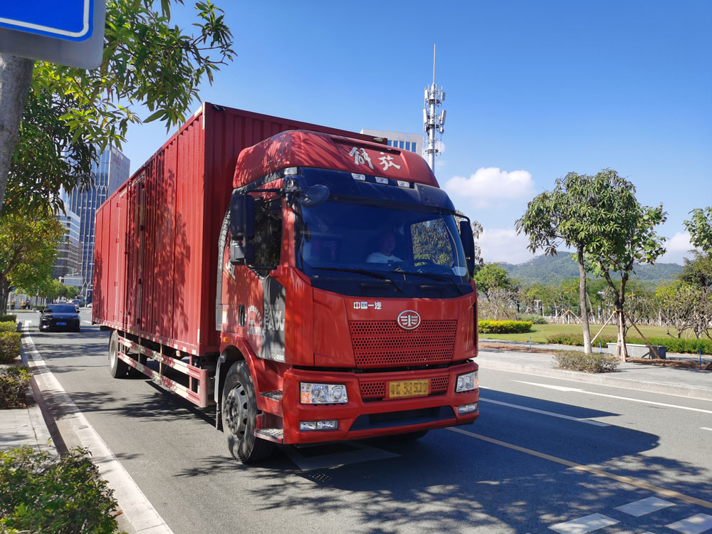truck-driver.jpg
