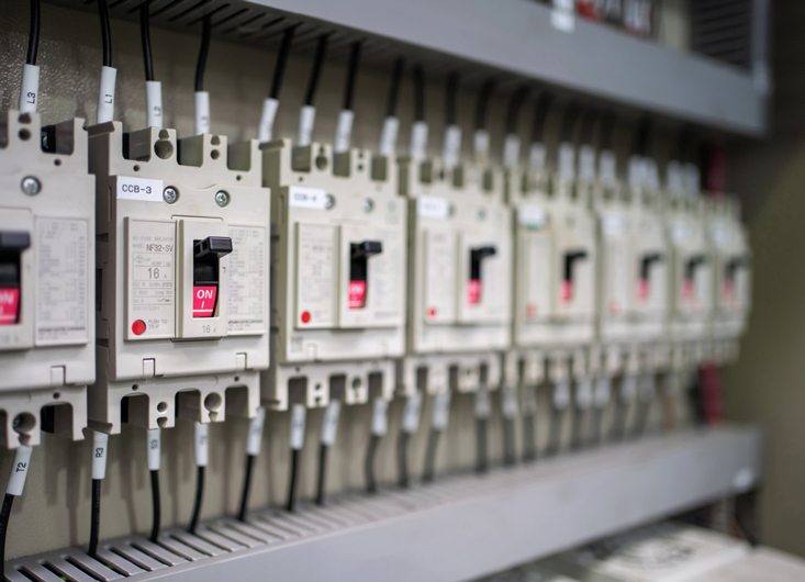 Electricity-meter-circuit-breakerxwo