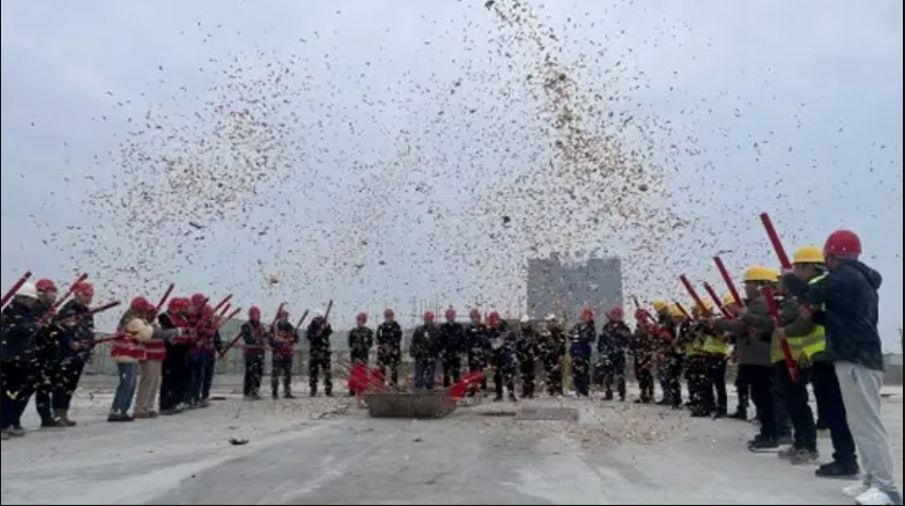 May The Topping Out of Building 8 at Dwin Hunan Science Park Bring Good Fortune and Success!
