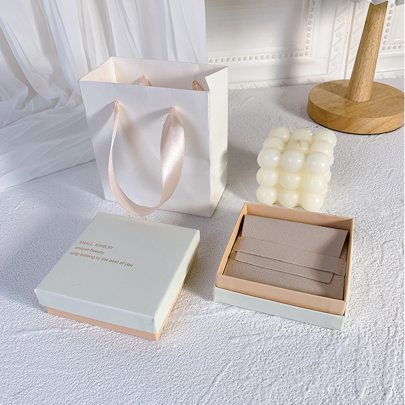 PV-001  Micro-fiber Jewelry Pouch with drawer box