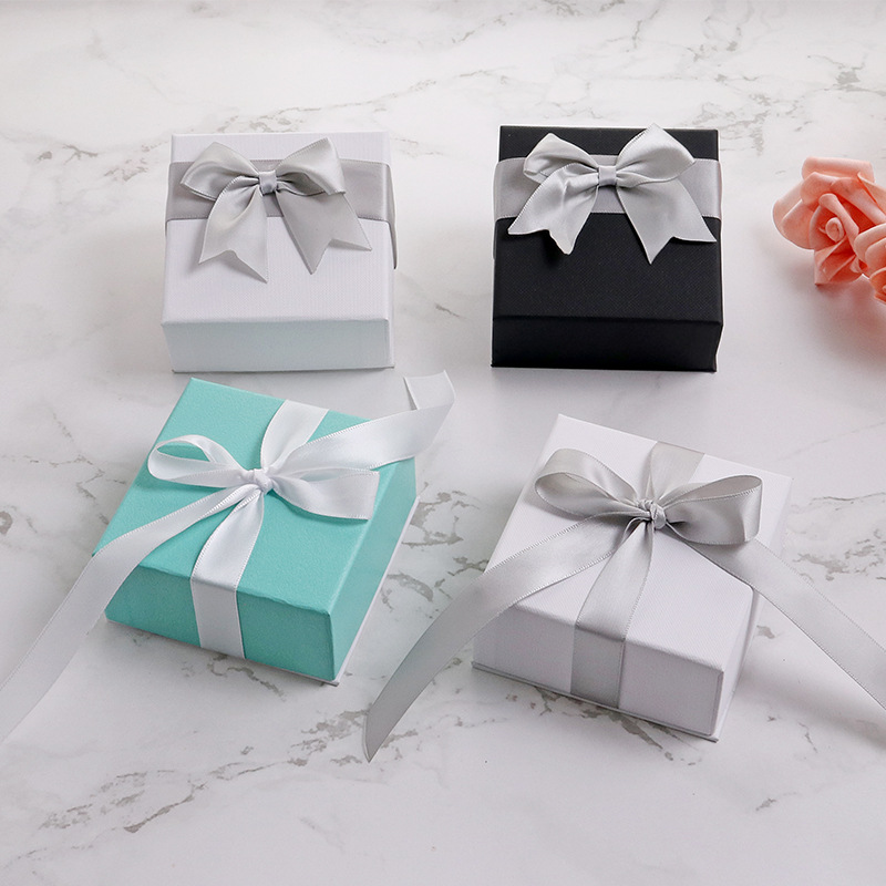 XY0004  customized color lid & base jewelry box with ribbon tie