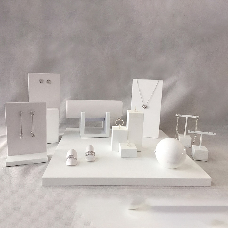 XY0087 Free combination of matte white wooden jewelry display props
