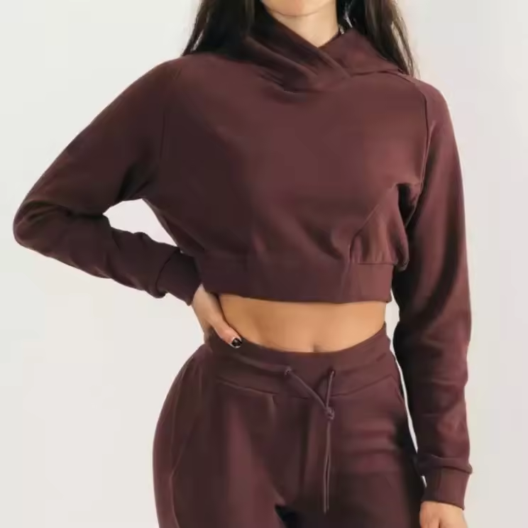 Sweat à capuche court personnalisé pour femmes avec ensemble de jogging