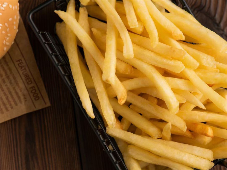 Golden Crispy French Fries Snack