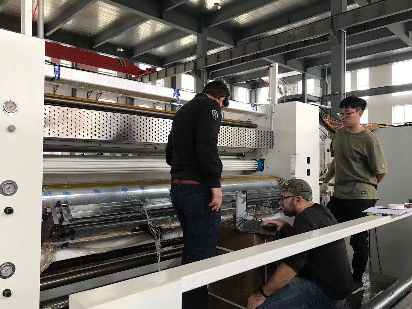 2hot melt glue laminating machine (1)kar