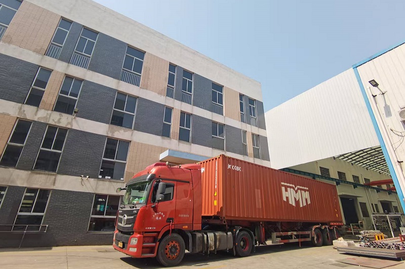 Full Coating Type Hot Melt Glue Laminating Machine Delivery