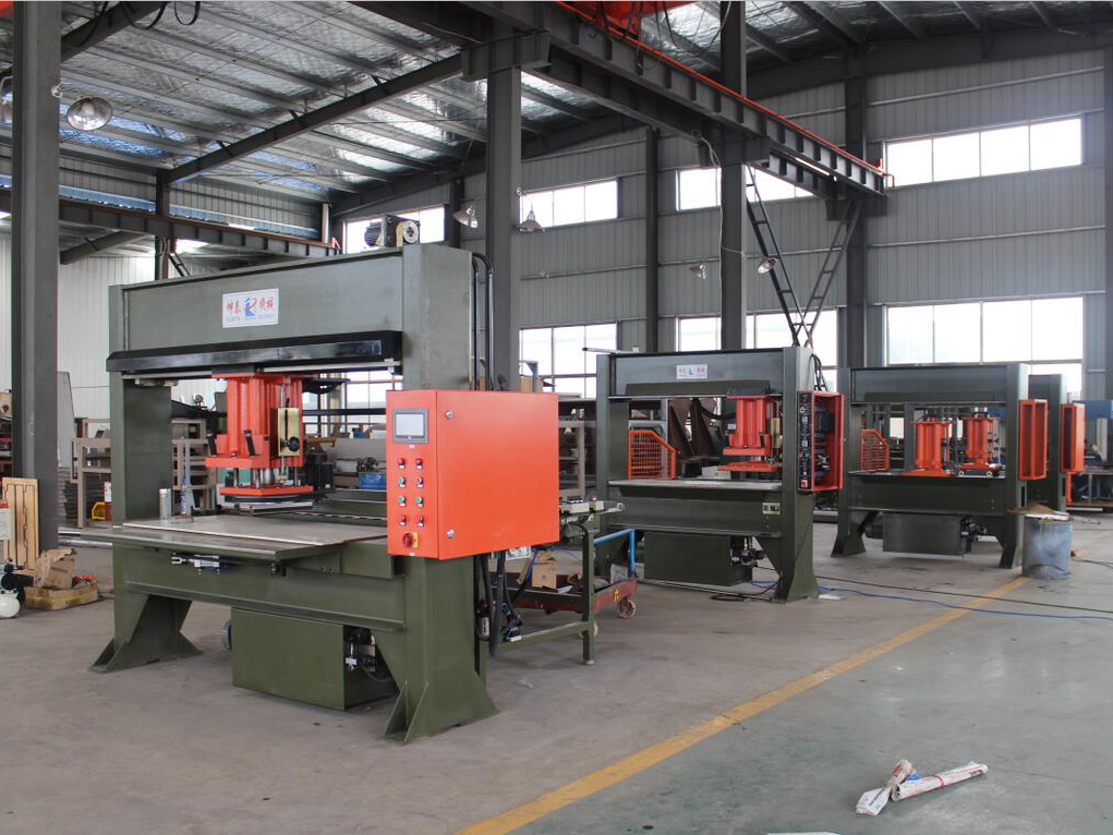 Automatic travel head cutting machine for Abrasive Paper