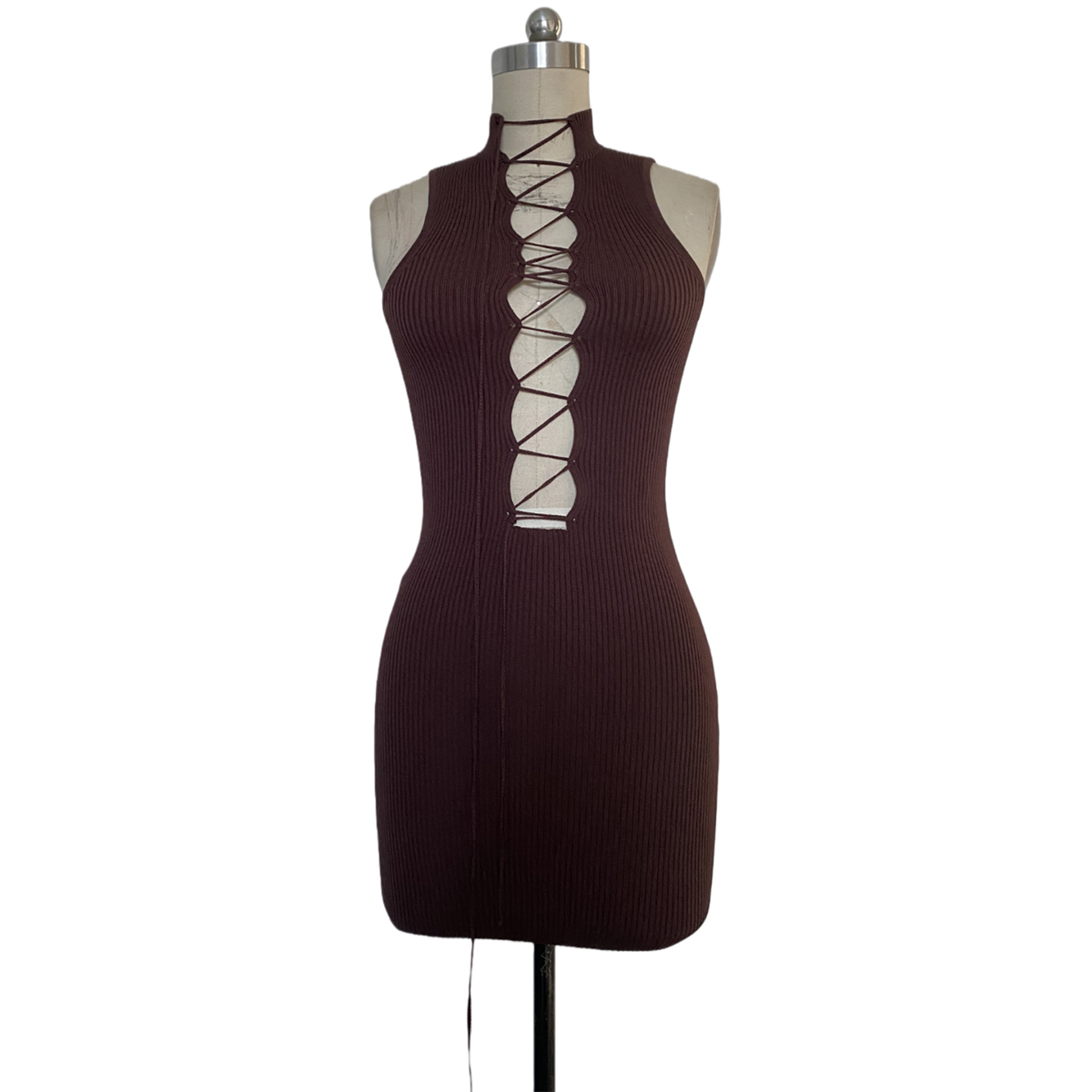 Sculptural Brown Bodycon Knitted Midi Dress with Lace-Up | China Suppliers & Factory for Contemporary Knitwear