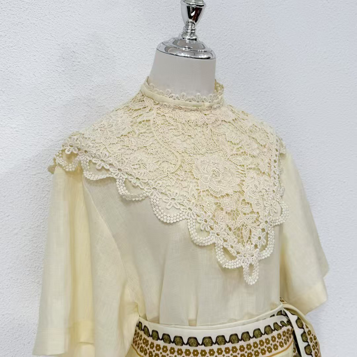 Bohemian Linen Top with Detachable Crochet Collar Resort & Wedding Guest Wear OEMODM (3).jpg