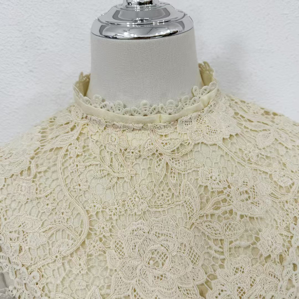 Bohemian Linen Top with Detachable Crochet Collar Resort & Wedding Guest Wear OEMODM (5).jpg