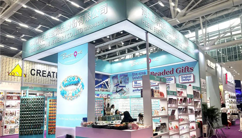 Hebei Bestone Jewelry Co., Ltd., CEO Linda, recently had the opportunity to sit down for an exclusive interview with the Canton Fair Facebook operation team