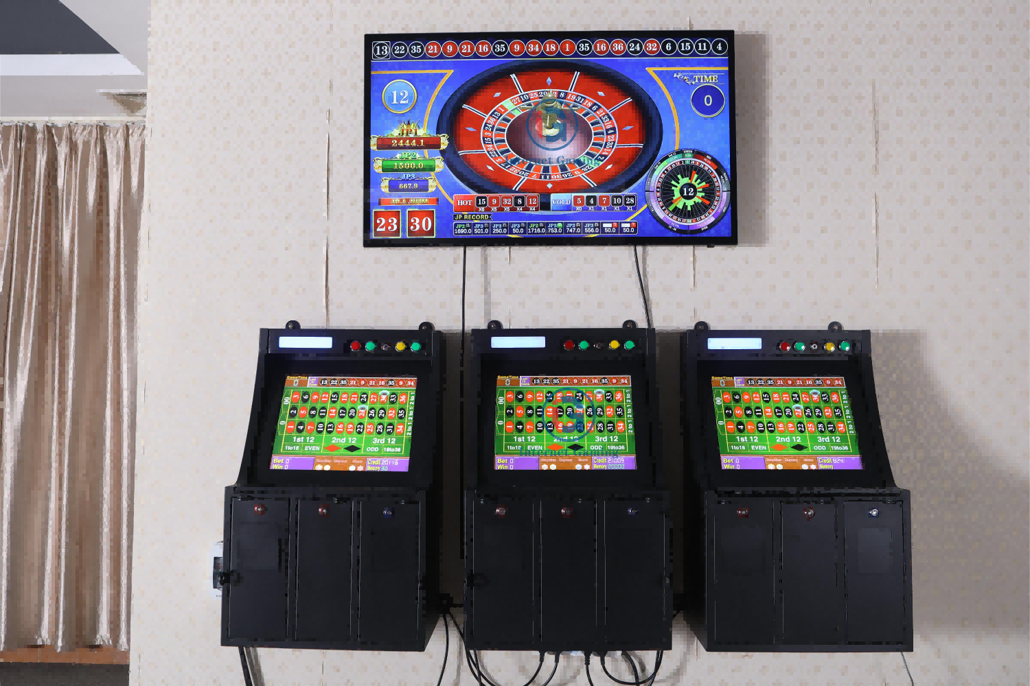 coin-operated-3-player-wall-roulette-game-machine-1