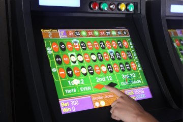 3 Player Wall Roulette Super Mega G5 09 Lucky2